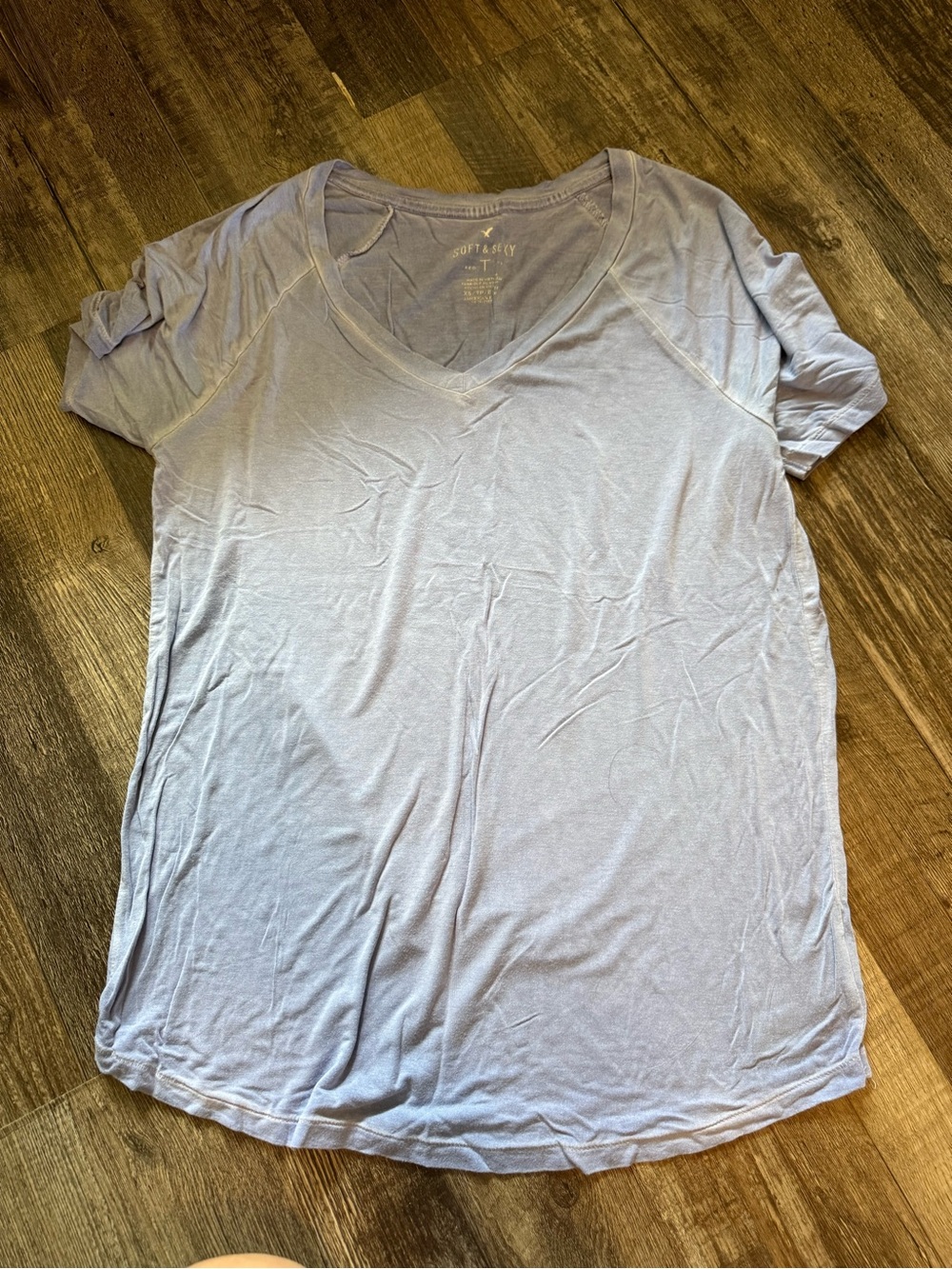 American Eagle T-shirt